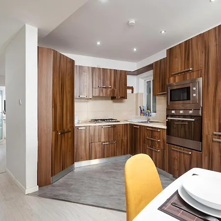 Apartamento Modern 3 Bedroom & 3 Bathroom - Near Balluta Bay St. Julian's