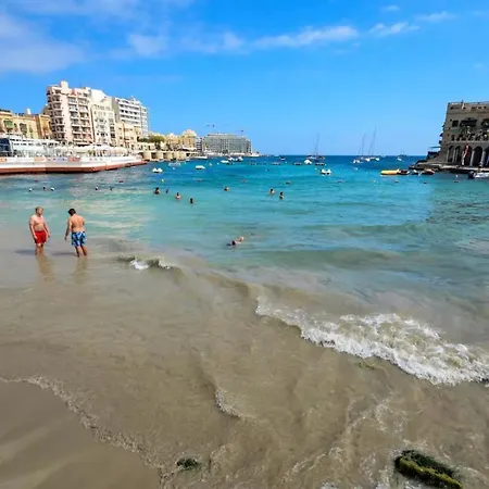 Modern 3 Bedroom & 3 Bathroom - Near Balluta Bay * St. Julian's