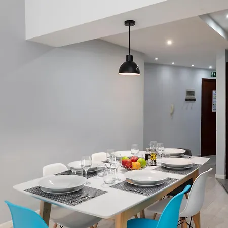 Modern 3 Bedroom & 3 Bathroom - Near Balluta Bay شقة