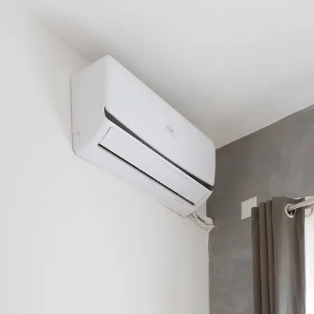 Modern 3 Bedroom & 3 Bathroom - Near Balluta Bay شقة *