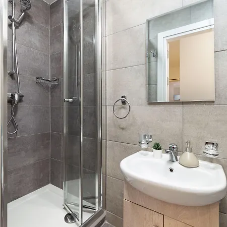 Appartamento Modern 3 Bedroom & 3 Bathroom - Near Balluta Bay San Giuliano