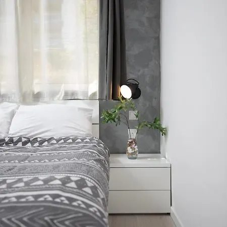 Modern 3 Bedroom & 3 Bathroom - Near Balluta Bay