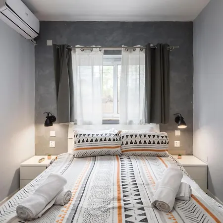 Modern 3 Bedroom & 3 Bathroom - Near Balluta Bay San Ġiljan