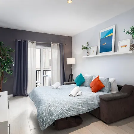 Modern 3 Bedroom & 3 Bathroom - Near Balluta Bay