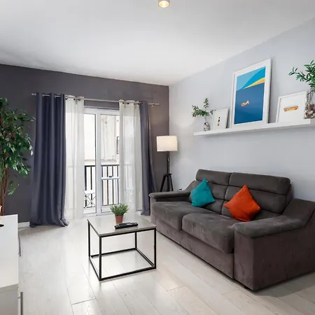 Modern 3 Bedroom & 3 Bathroom - Near Balluta Bay Апартаменты Сент Джулианс