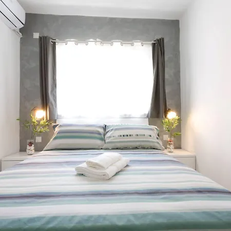 Modern 3 Bedroom & 3 Bathroom - Near Balluta Bay *