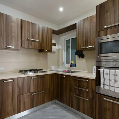 Modern 3 Bedroom & 3 Bathroom - Near Balluta Bay * Сент Джулианс