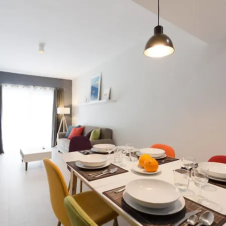 Apartment Modern 3 Bedroom & 3 Bathroom - Near Balluta Bay *