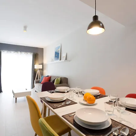 Apartment Modern 3 Bedroom & 3 Bathroom - Near Balluta Bay *